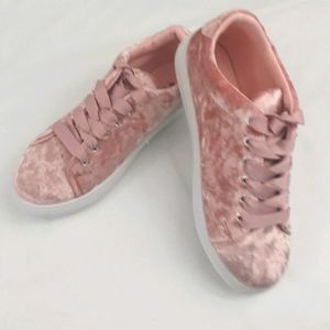 Qupid Pink Crushed Velvet Lace-Up Sneakers